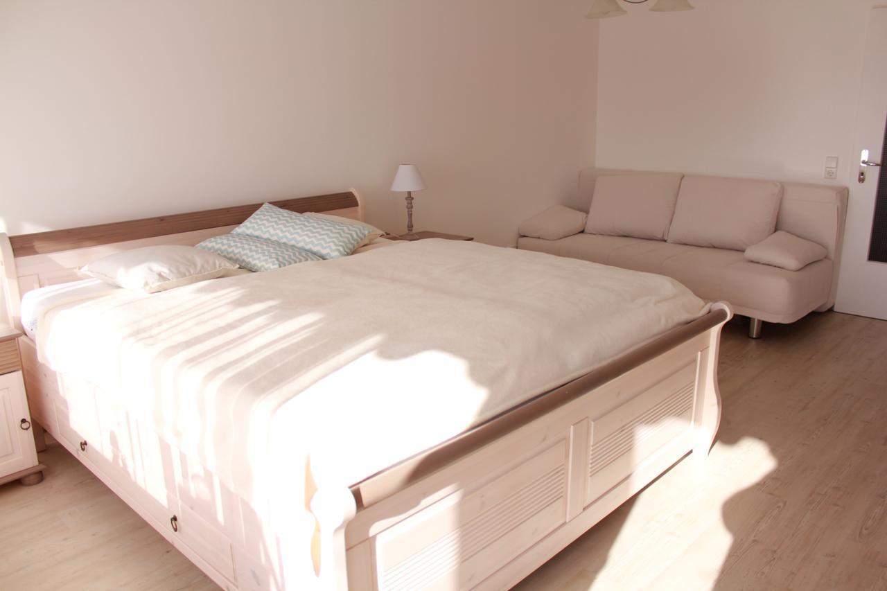 Mariaprimavera Apartment Am Kurpark Mit Schwarzwaldblick * * * * Бад Кроцинген Екстериор снимка