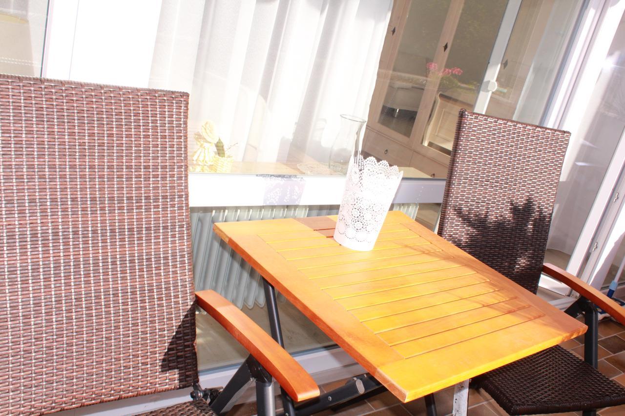 Mariaprimavera Apartment Am Kurpark Mit Schwarzwaldblick * * * * Бад Кроцинген Екстериор снимка