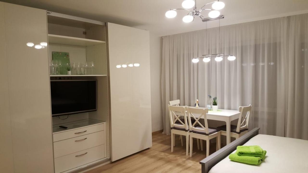 Mariaprimavera Apartment Am Kurpark Mit Schwarzwaldblick * * * * Бад Кроцинген Екстериор снимка